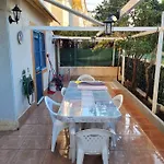 Bajo Con Terraza Y Piscina 公寓 *