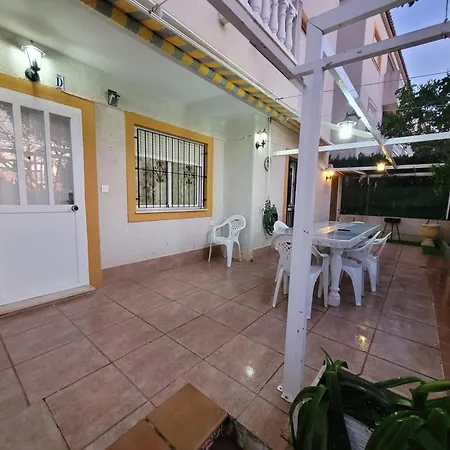公寓 Bajo Con Terraza Y Piscina
