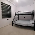 Bajo Con Terraza Y Piscina