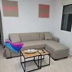 Bajo Con Terraza Y Piscina Torrevieja