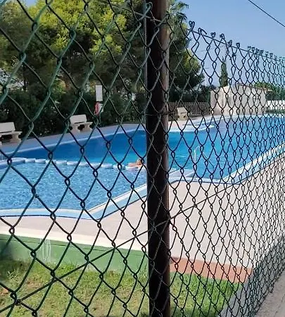 Bajo Con Terraza Y Piscina * טורבייחה