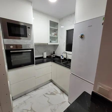 דירה Bajo Con Terraza Y Piscina טורבייחה