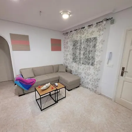 Bajo Con Terraza Y Piscina * Torrevieja