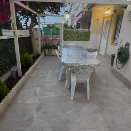 דירה Bajo Con Terraza Y Piscina