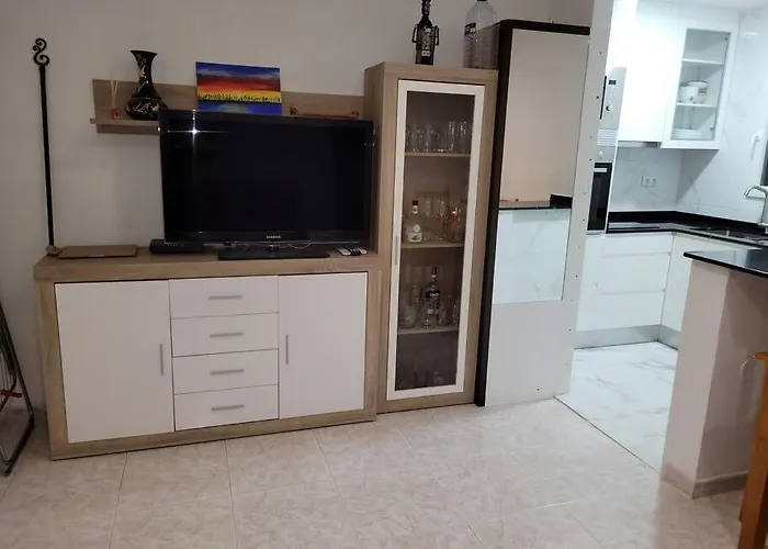 Bajo Con Terraza Y Piscina