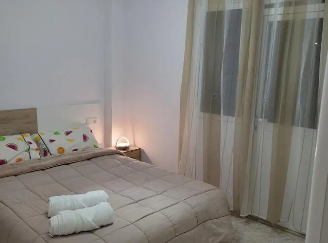 Apartment Bajo Con Terraza Y Piscina *