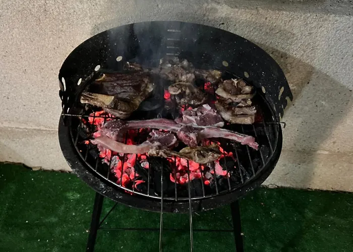 Bajo Con Terraza Y Piscina Διαμέρισμα