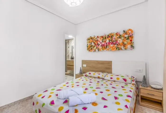 Apartment Bajo Con Terraza Y Piscina Torrevieja